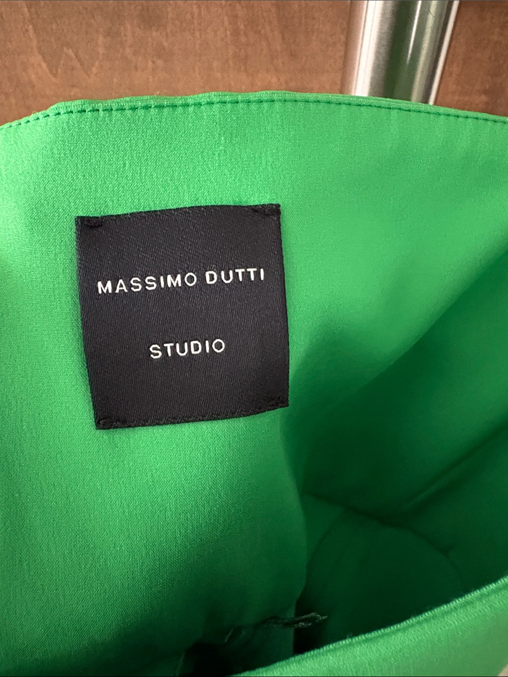 Massimo Dutti open back Women’s Dress - Picture 3 of 3